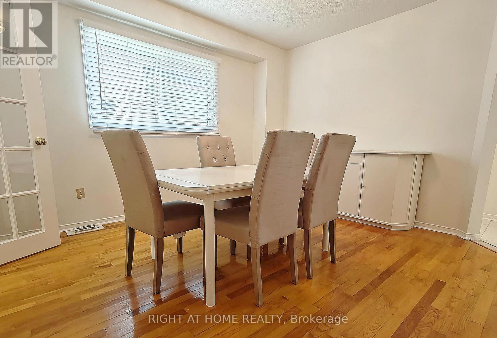 116 Cooperage Crescent, Richmond Hill (Westbrook), Ontario  L4C 9L8 - Photo 7 - N12376158