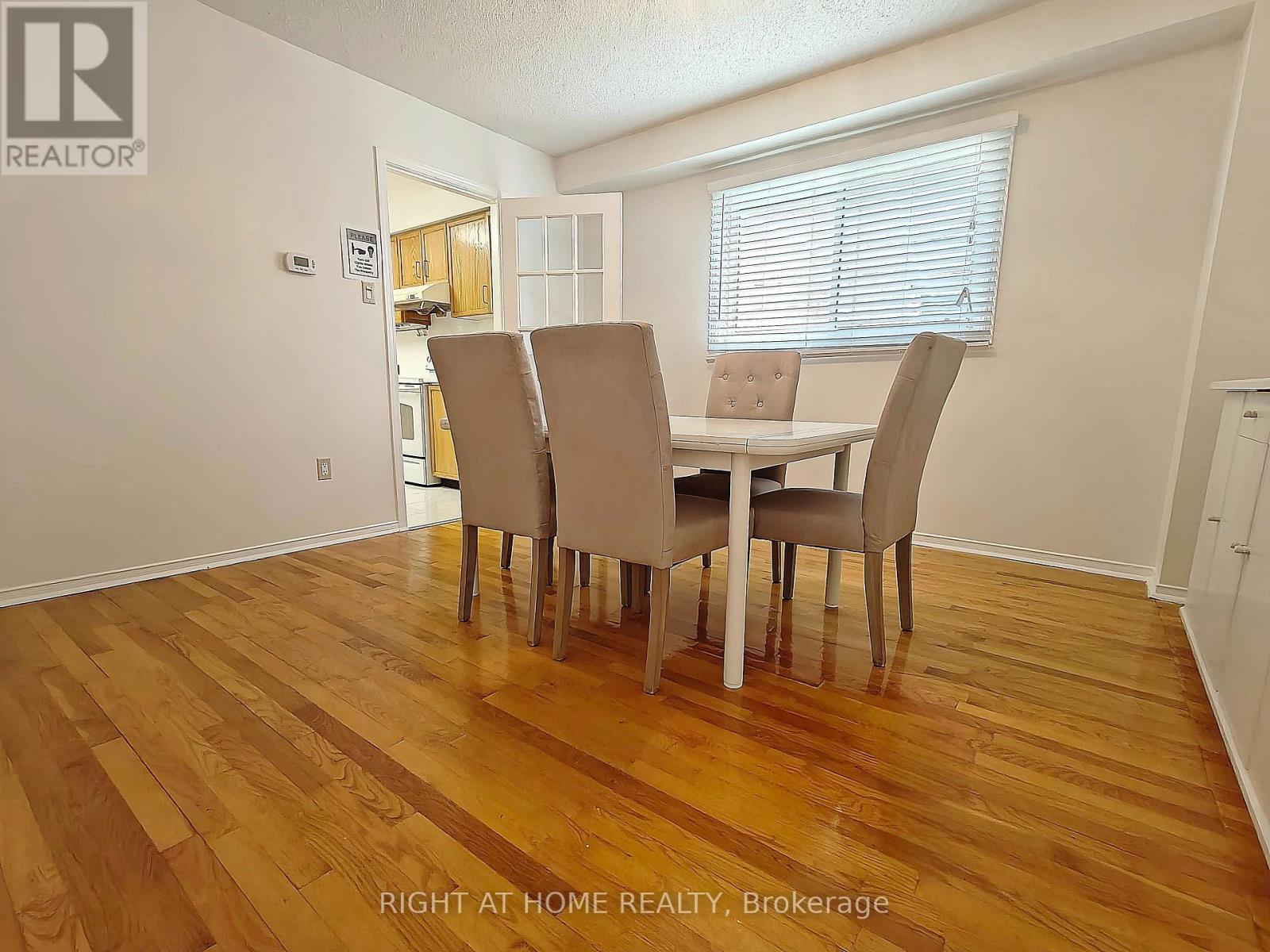 116 Cooperage Crescent, Richmond Hill (Westbrook), Ontario  L4C 9L8 - Photo 8 - N12376158
