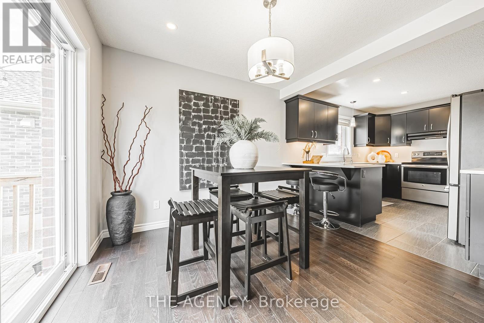 58 Curtis Street, East Zorra-Tavistock, Ontario  N0J 1M0 - Photo 14 - X12376148