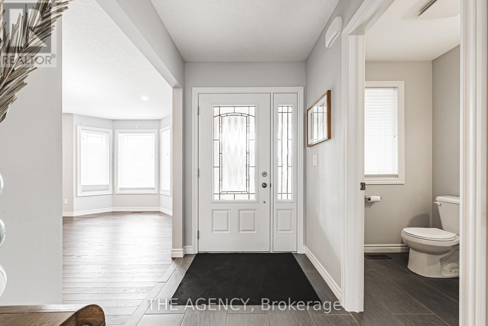 58 Curtis Street, East Zorra-Tavistock, Ontario  N0J 1M0 - Photo 3 - X12376148