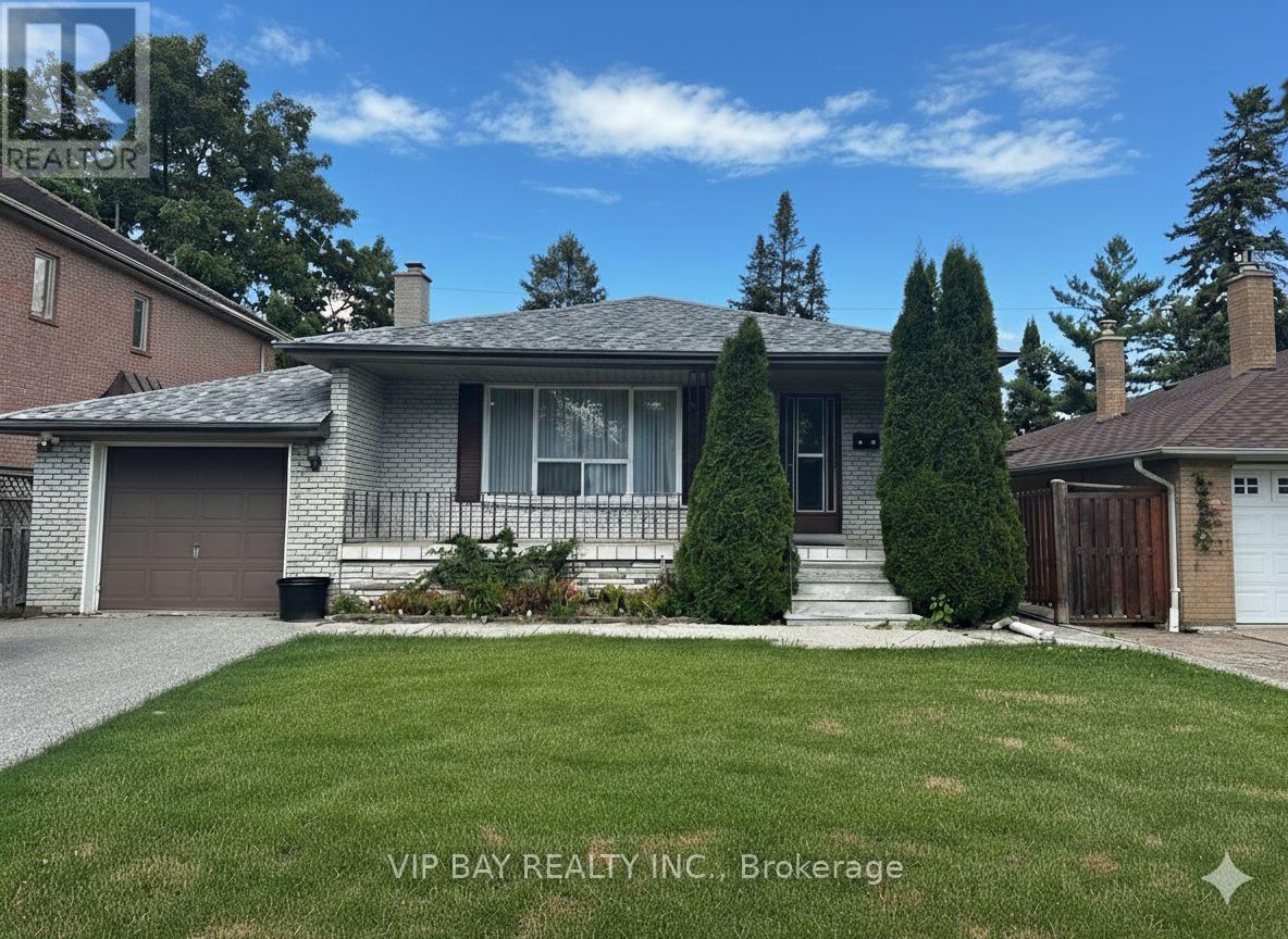 Property at 172 PEMBERTON AVENUE image 1