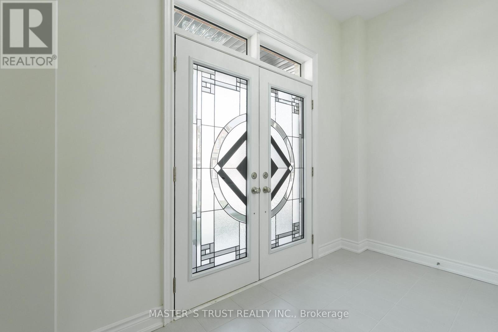 Property at 2952 GRINDSTONE CRESCENT image 3