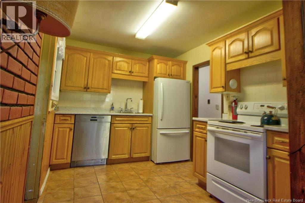 1 Pitt Street, Riverview, New Brunswick  E1B 2Y9 - Photo 7 - NB123324