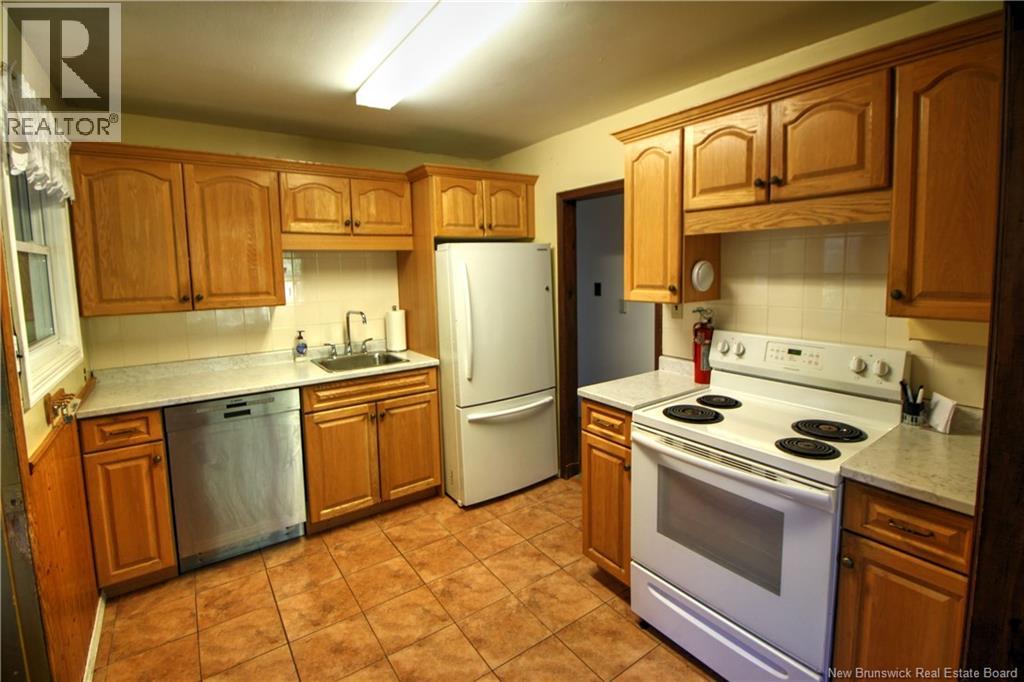 1 Pitt Street, Riverview, New Brunswick  E1B 2Y9 - Photo 6 - NB123324