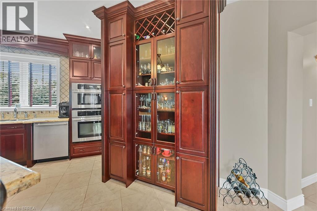 329 Johnson Road, Brantford, Ontario  N3T 5M1 - Photo 14 - 40764199