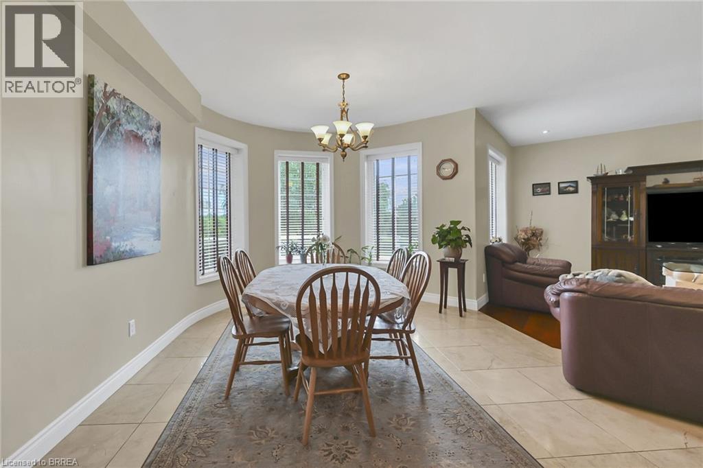 329 Johnson Road, Brantford, Ontario  N3T 5M1 - Photo 15 - 40764199