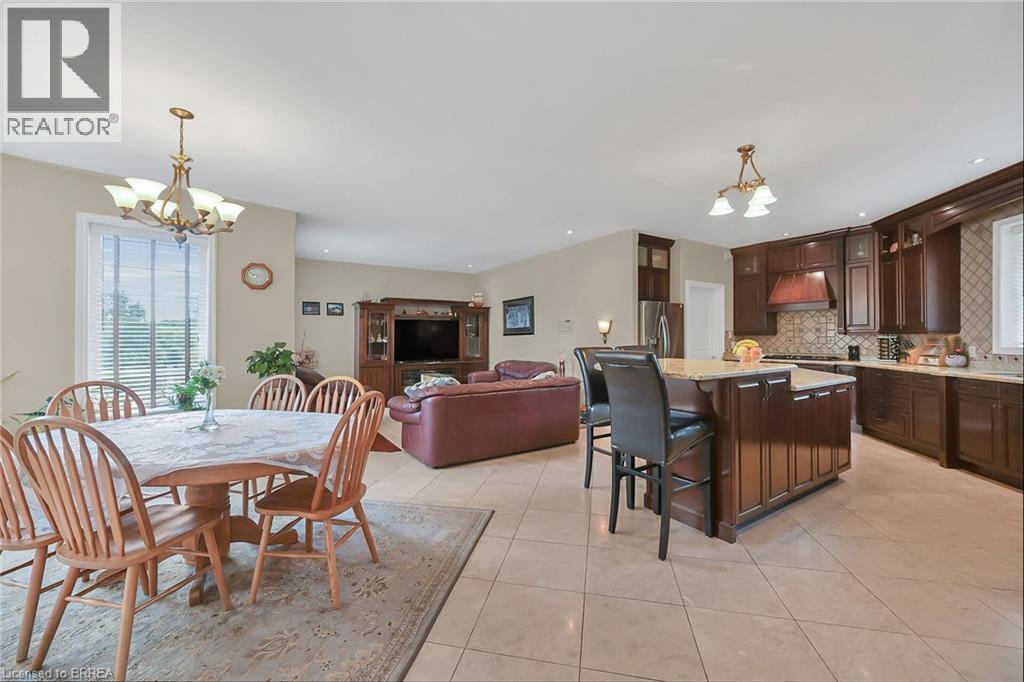 329 Johnson Road, Brantford, Ontario  N3T 5M1 - Photo 9 - 40764199