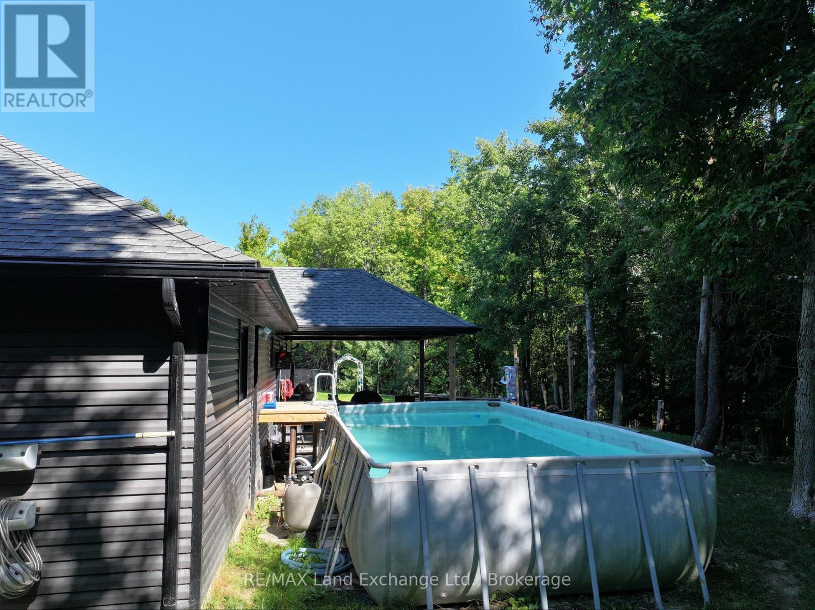 90806 Driftwood Beach Road, Howick, Ontario  N0G 1M0 - Photo 4 - X12373380