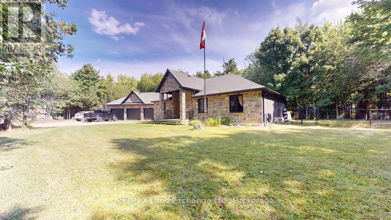 90806 Driftwood Beach Road, Howick, Ontario  N0G 1M0 - Photo 8 - X12373380