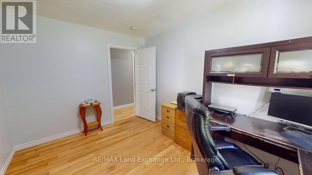 90806 Driftwood Beach Road, Howick, Ontario  N0G 1M0 - Photo 31 - X12373380