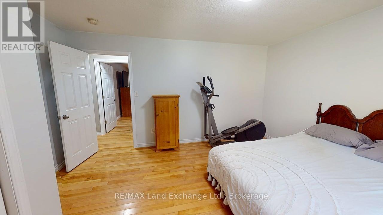 90806 Driftwood Beach Road, Howick, Ontario  N0G 1M0 - Photo 33 - X12373380