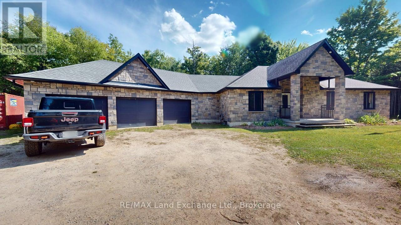 90806 Driftwood Beach Road, Howick, Ontario  N0G 1M0 - Photo 7 - X12373380