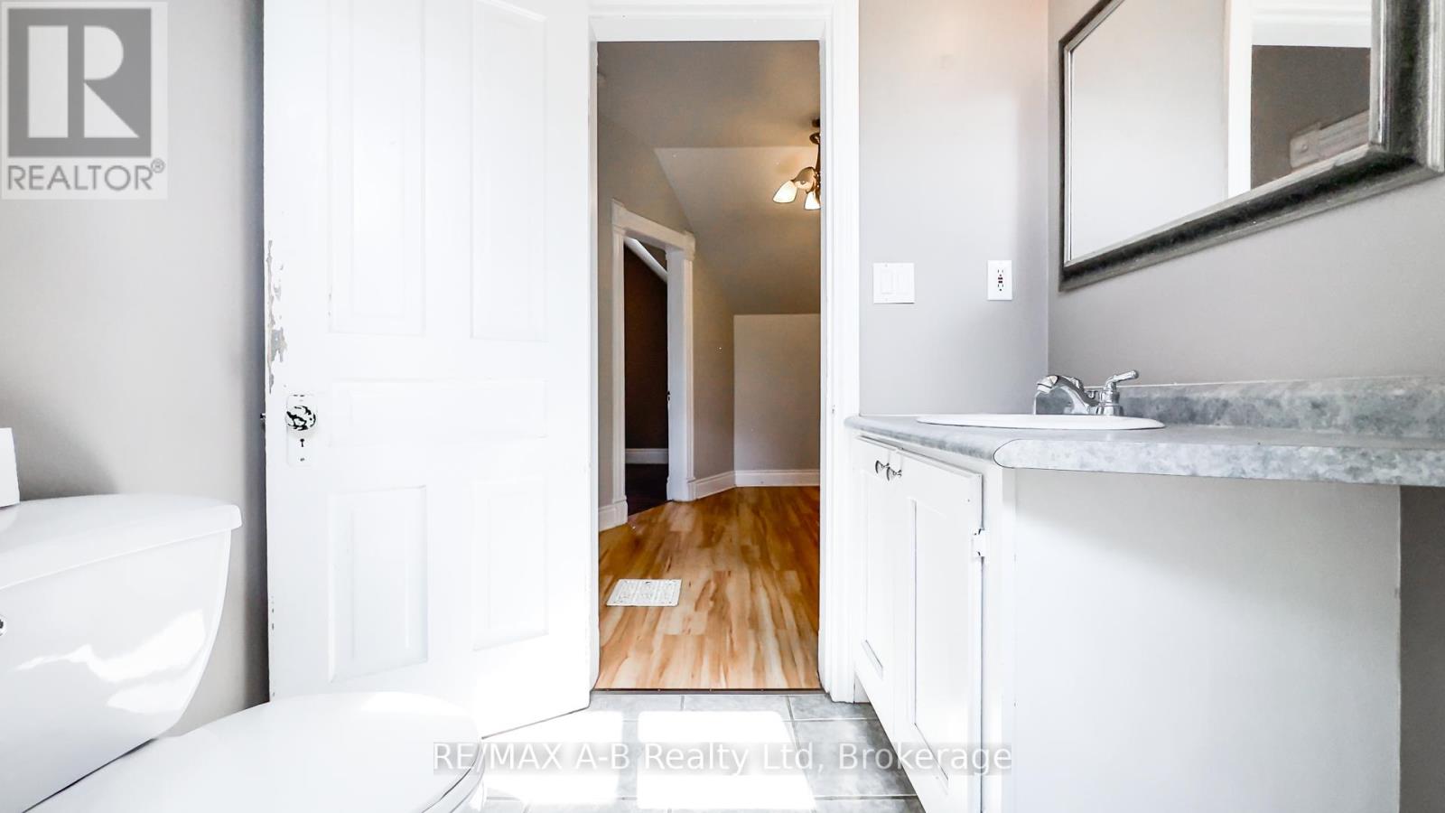 193 Water Street S, St. Marys, Ontario  N4X 1A6 - Photo 30 - X12376219
