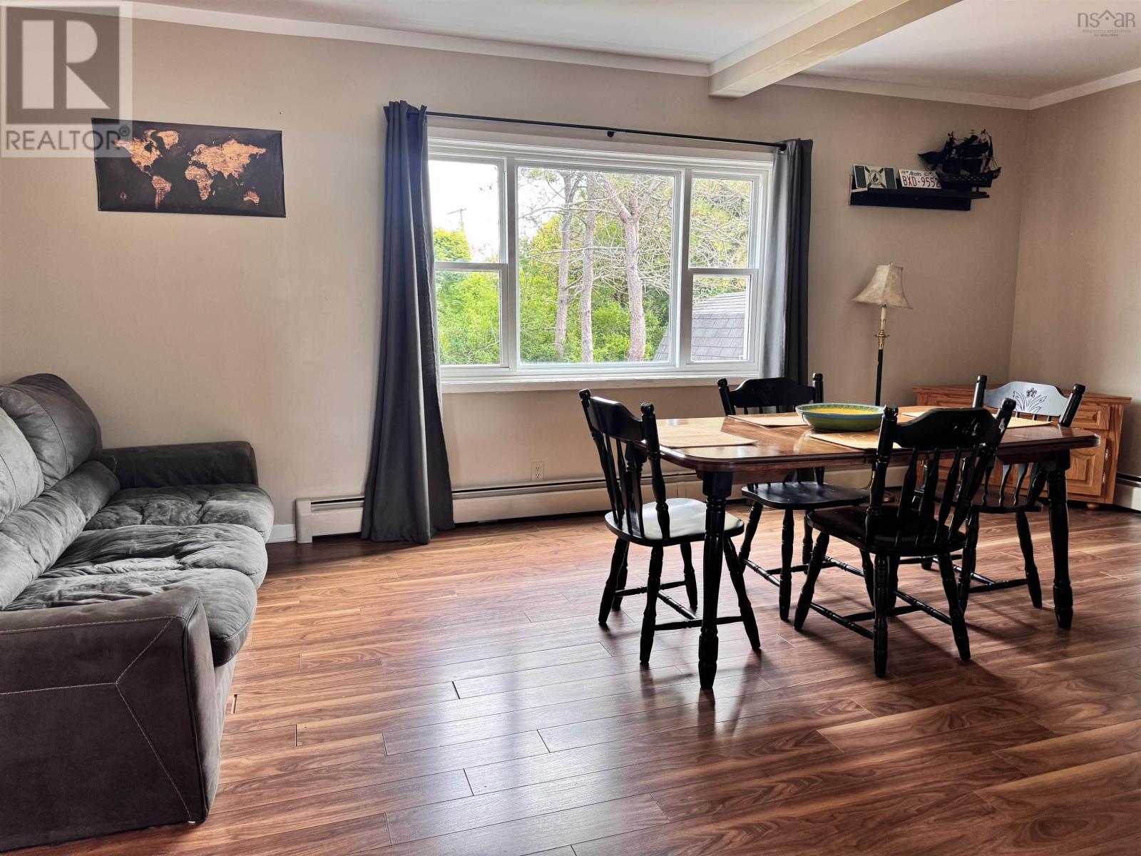 319 York Street, Glace Bay, Nova Scotia  B1A 2M6 - Photo 10 - 202519519