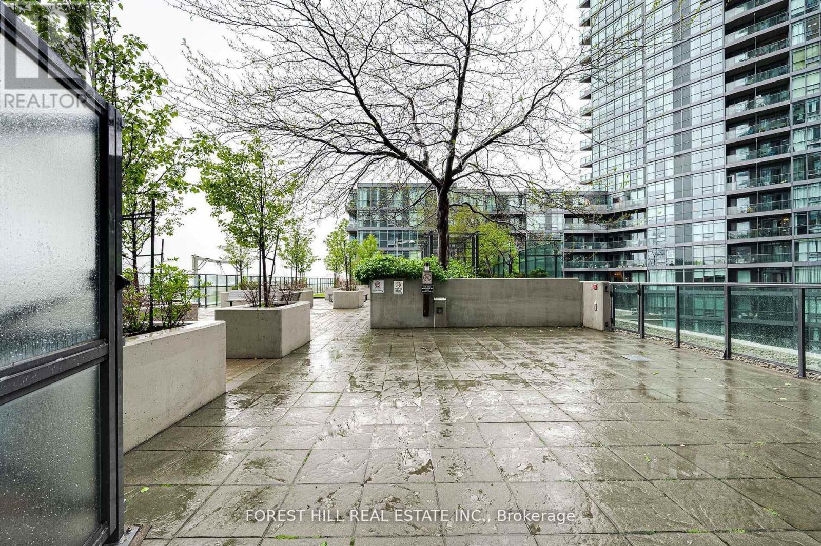 2107 - 219 Fort York Boulevard, Toronto, Ontario  M5V 1B1 - Photo 16 - C12324284