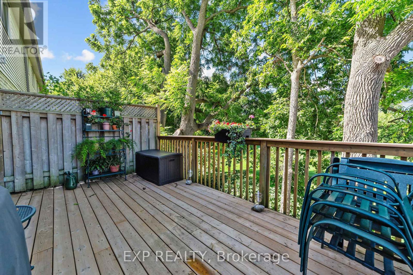 Photo 25 of 35 for 11 - 609 Colborne Street