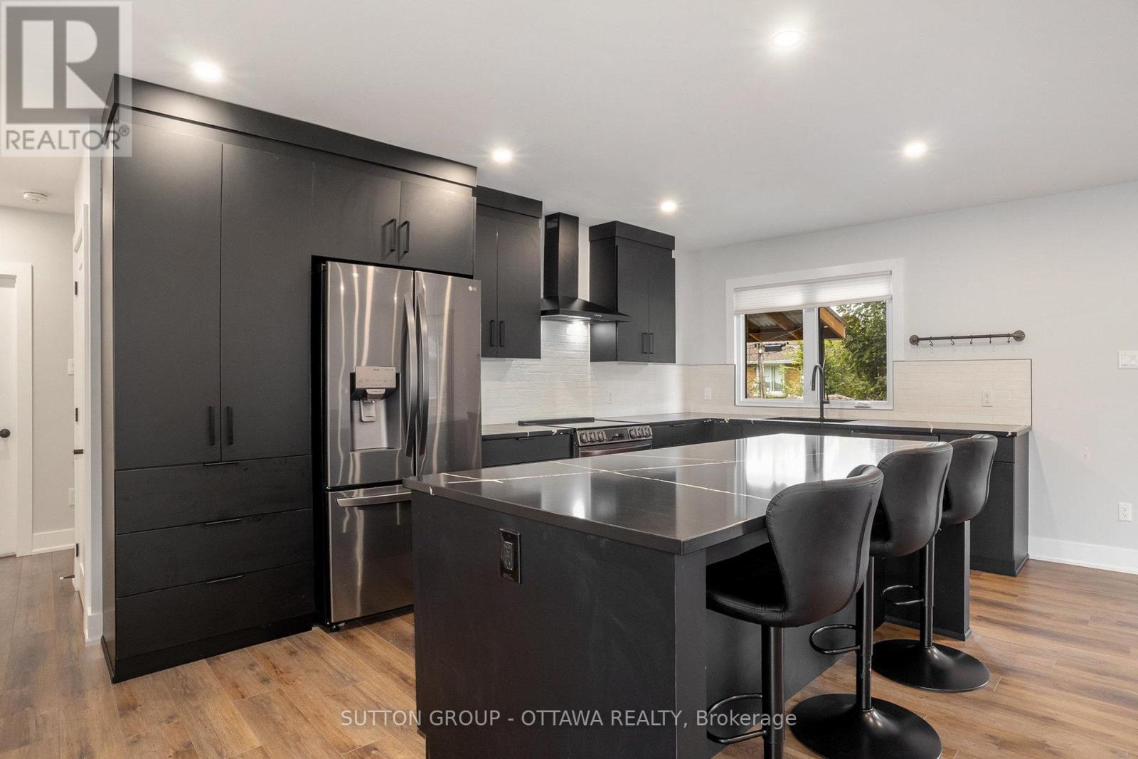 Property at 1299 BROOKLINE AVENUE image 3