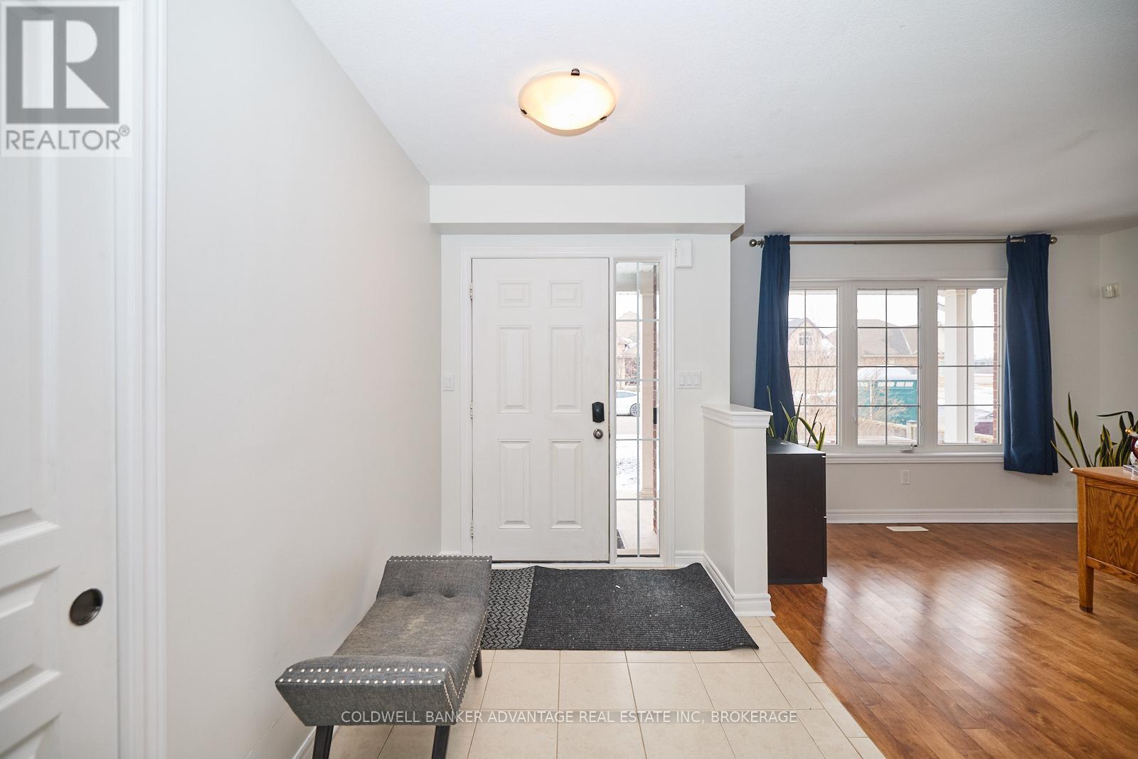 116 Clare Avenue, Welland, Ontario  L3C 0B7 - Photo 4 - X12376231