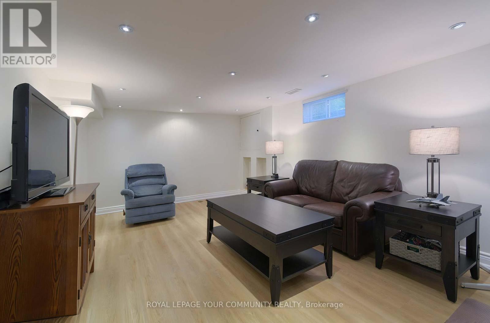 35 John Dexter Place, Markham (Sherwood-Amberglen), Ontario  L3P 3G2 - Photo 21 - N12376202