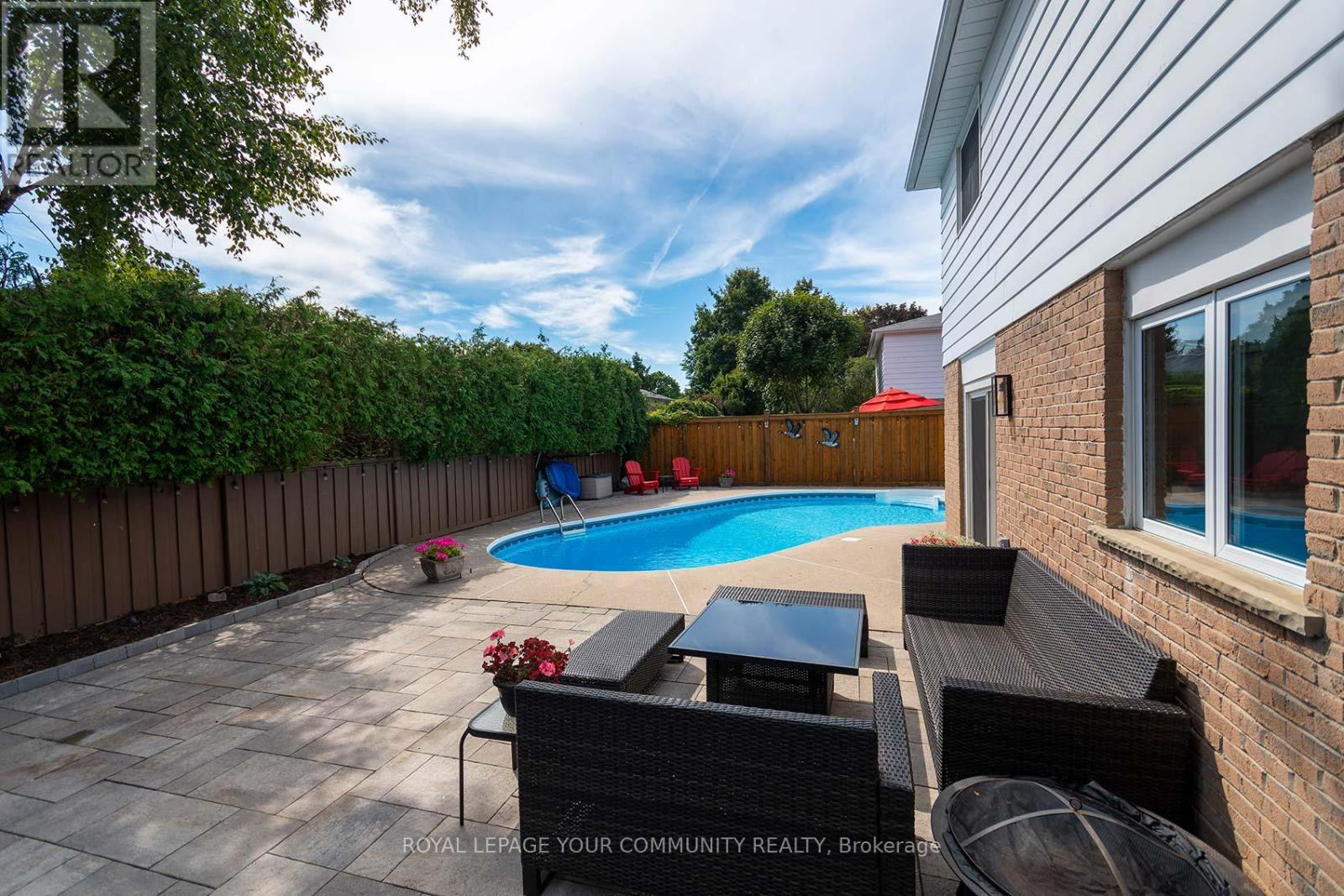 35 John Dexter Place, Markham (Sherwood-Amberglen), Ontario  L3P 3G2 - Photo 28 - N12376202