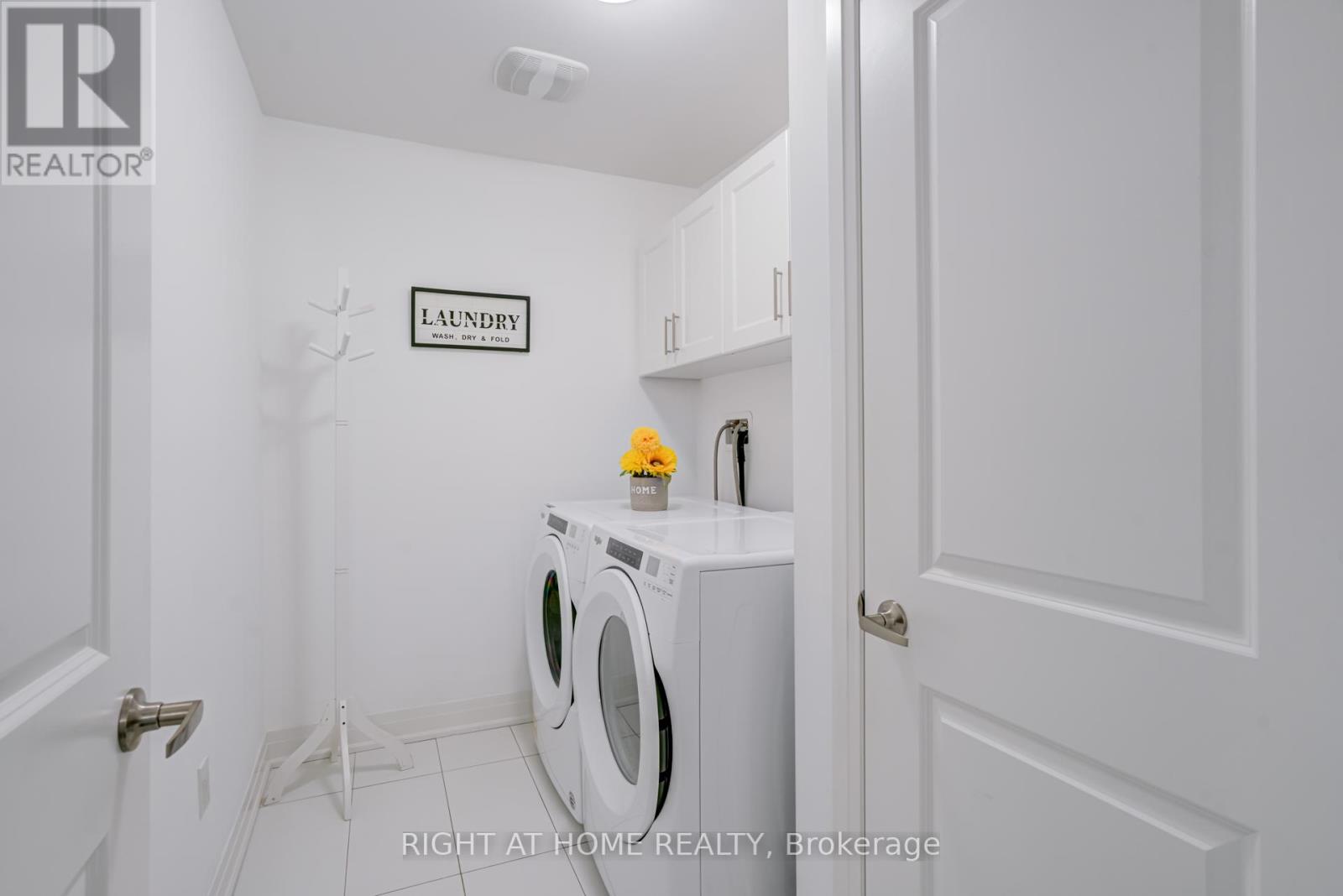 310 Silk Twist Drive, East Gwillimbury, Ontario  L9N 0V4 - Photo 27 - N12376212