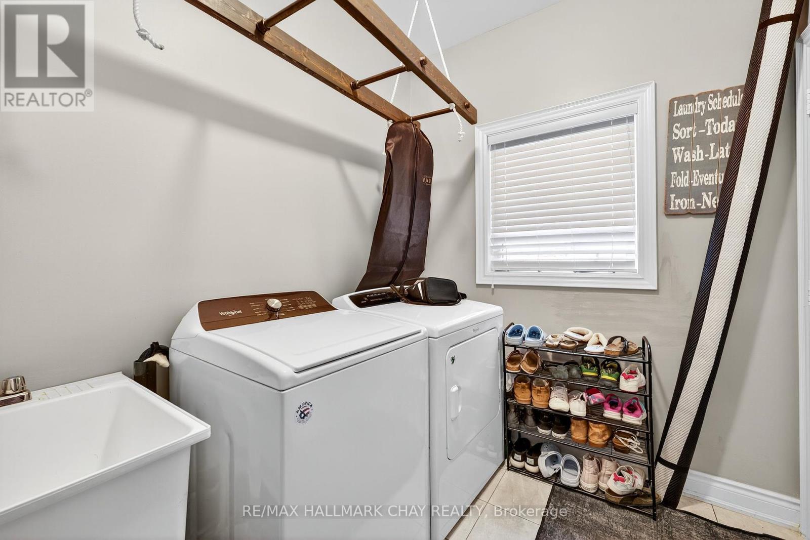 1266 Harrington Street N, Innisfil, Ontario  L0L 1W0 - Photo 25 - N12376229