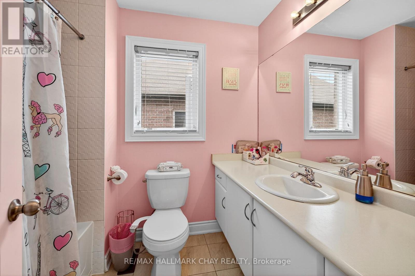 1266 Harrington Street N, Innisfil, Ontario  L0L 1W0 - Photo 32 - N12376229
