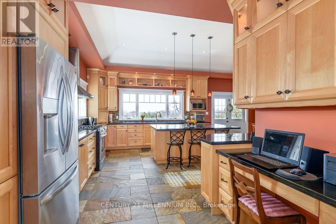 4 Flaherty Lane, Caledon, Ontario  L7K 2P3 - Photo 25 - W12376191