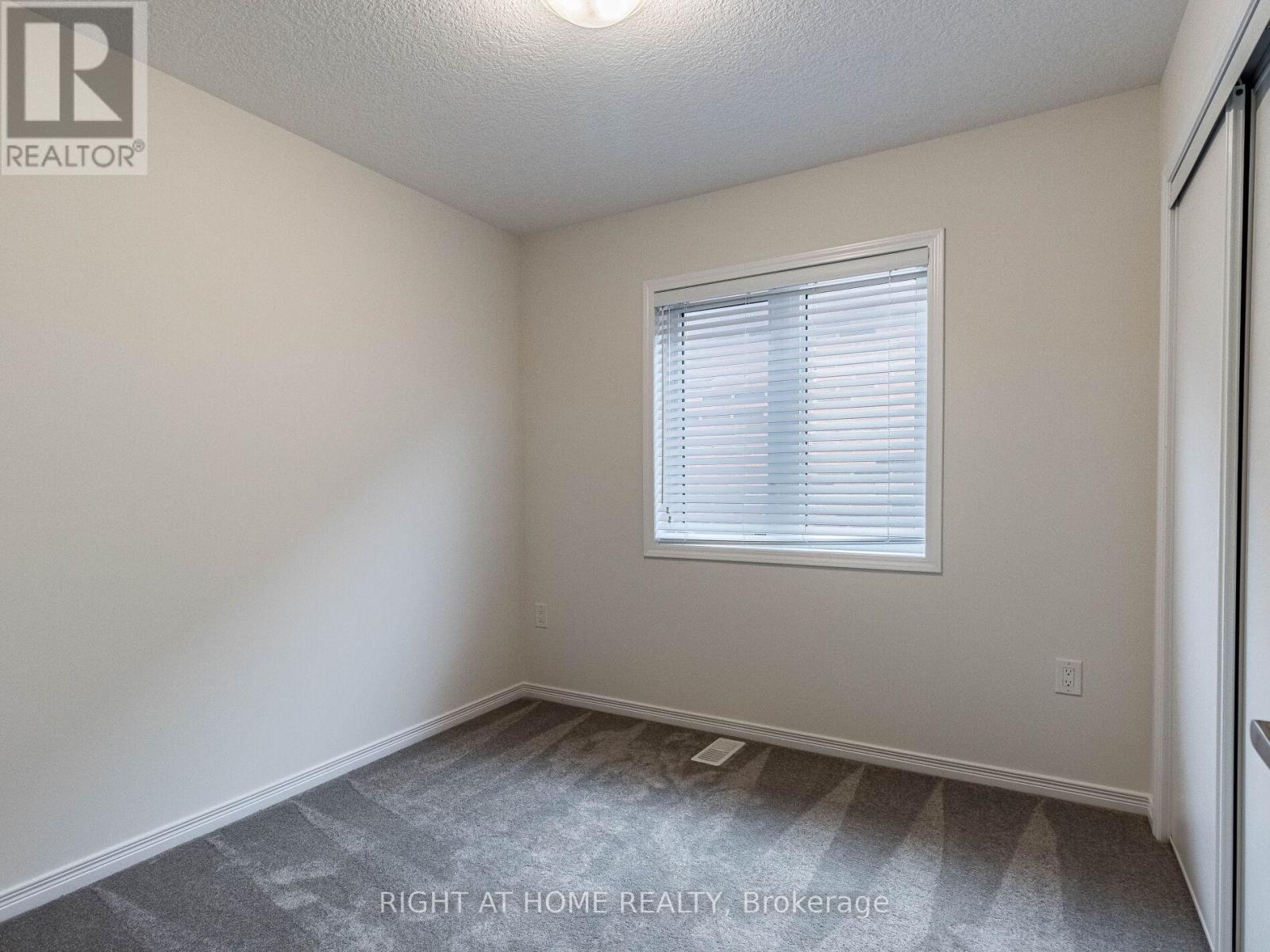 34 Maclachlan Avenue, Haldimand, Ontario  N3W 0C5 - Photo 21 - X12376206