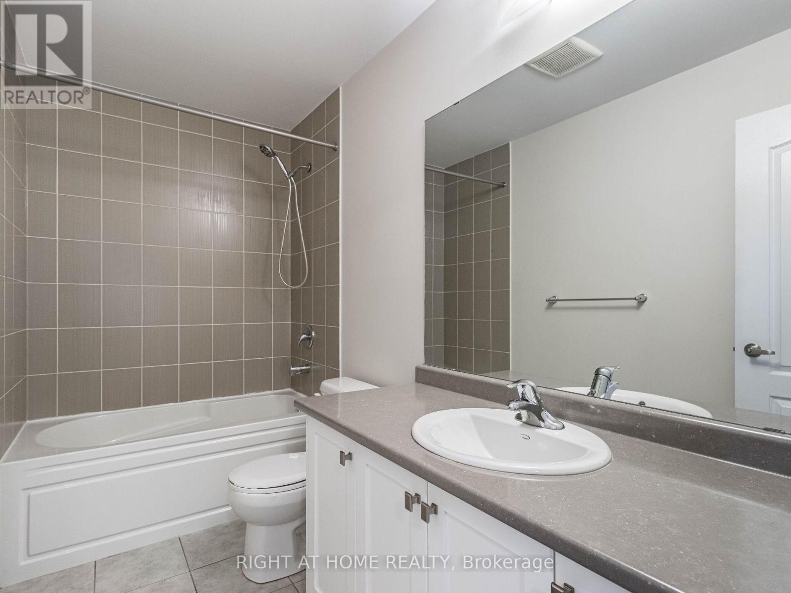 34 Maclachlan Avenue, Haldimand, Ontario  N3W 0C5 - Photo 28 - X12376206