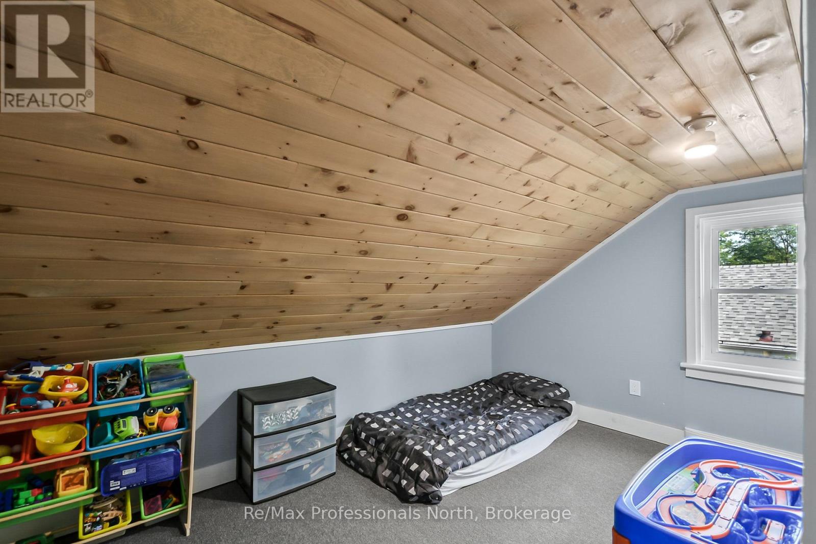 450 Mary Street N, Gravenhurst, Ontario  P1P 1G1 - Photo 18 - X12376268