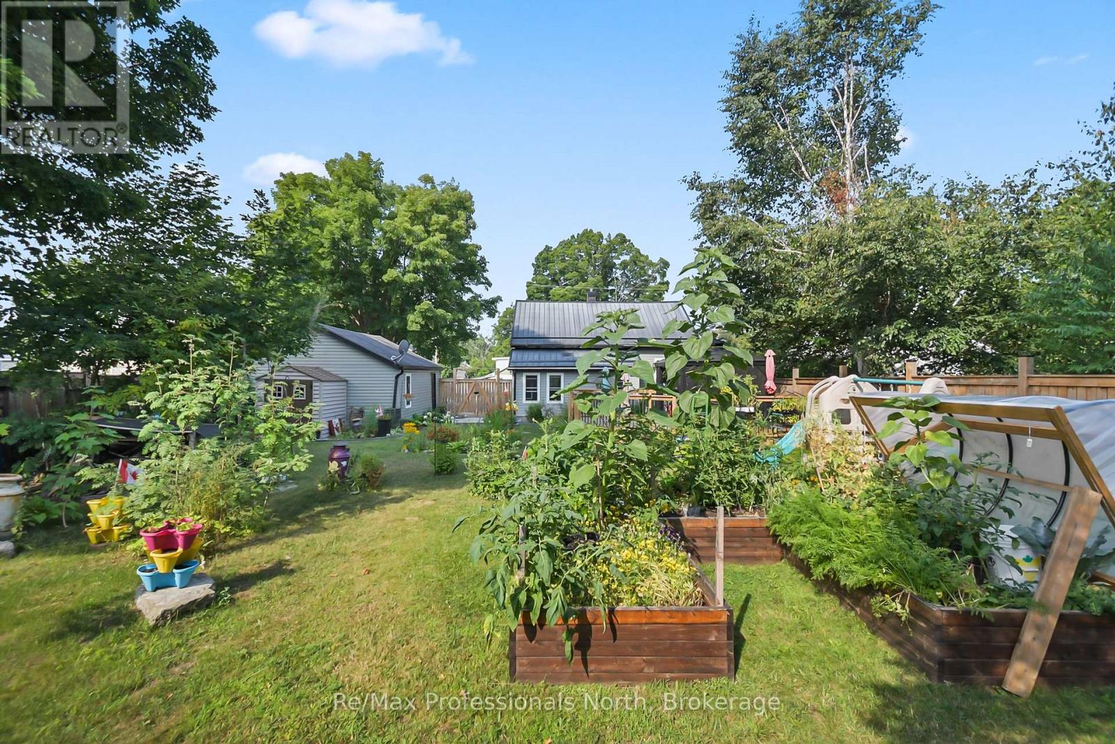 450 Mary Street N, Gravenhurst, Ontario  P1P 1G1 - Photo 33 - X12376268