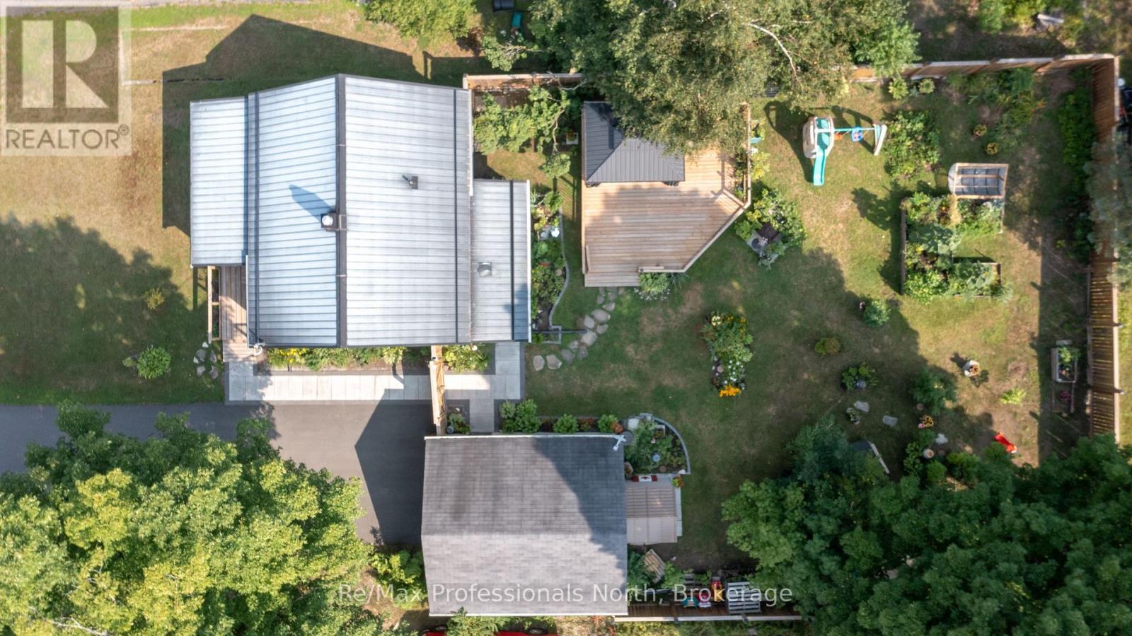 450 Mary Street N, Gravenhurst, Ontario  P1P 1G1 - Photo 35 - X12376268