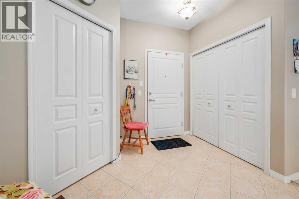 Property at 1113, 1113 Lake Fraser Green SE image 2