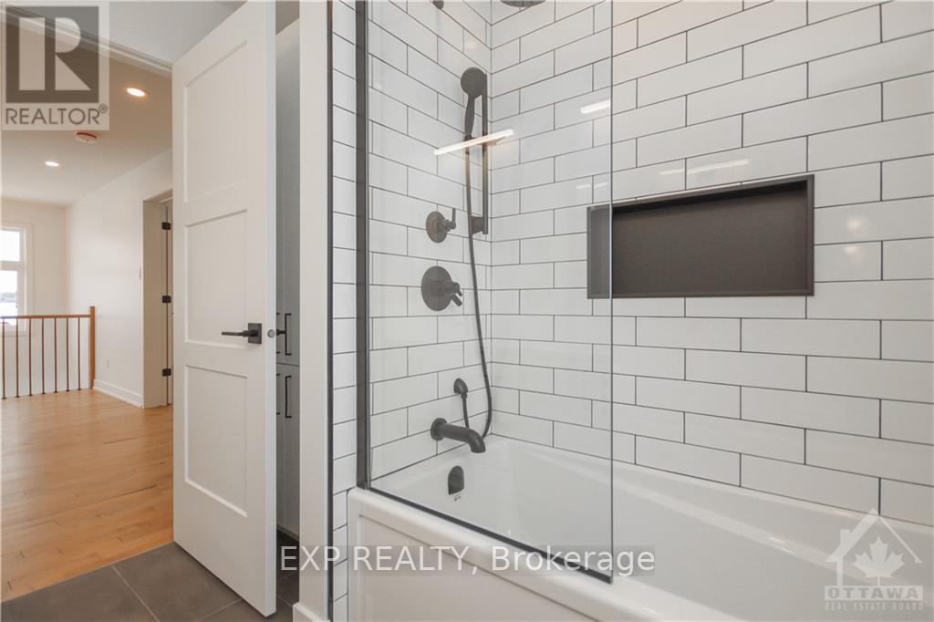 532 Barrage Street, Casselman, Ontario  K0A 1M0 - Photo 18 - X12376299