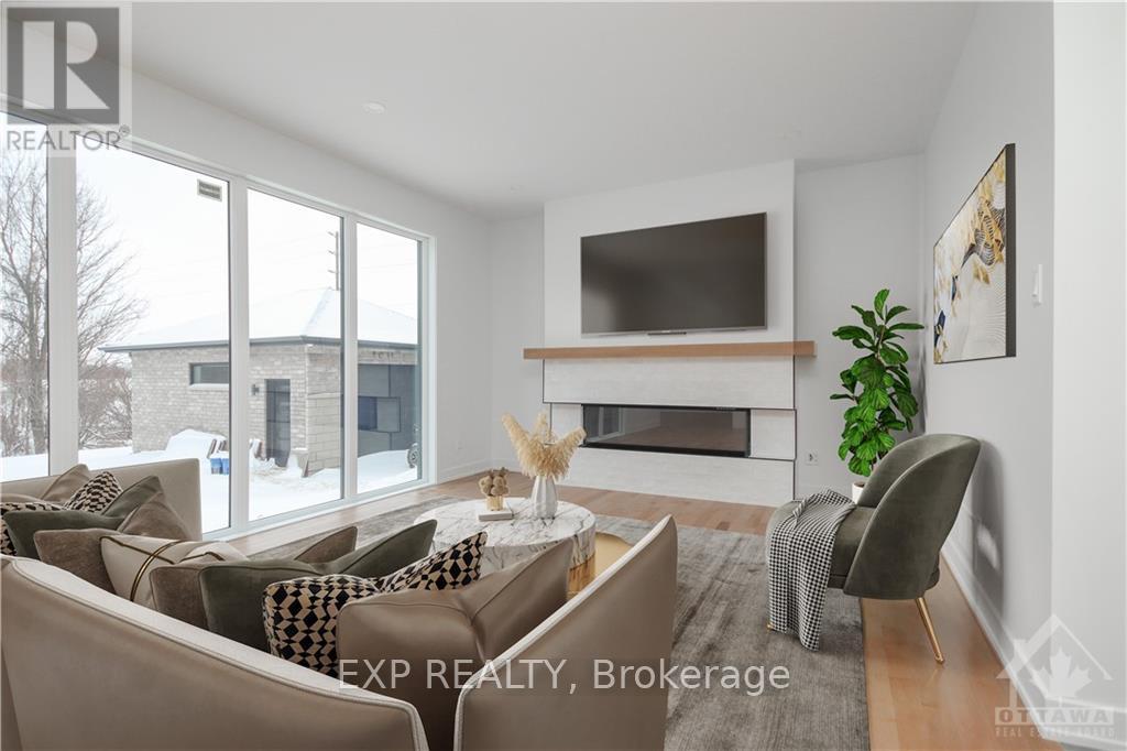 532 Barrage Street, Casselman, Ontario  K0A 1M0 - Photo 6 - X12376299