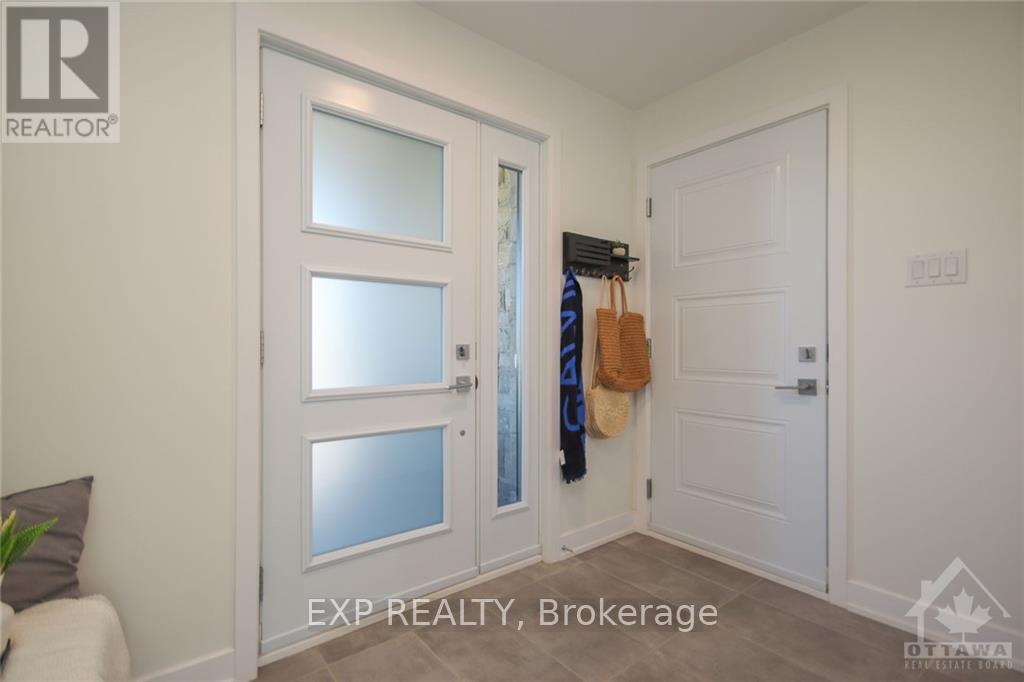 509 Barrage Street, Casselman, Ontario  K0A 1M0 - Photo 2 - X12376300