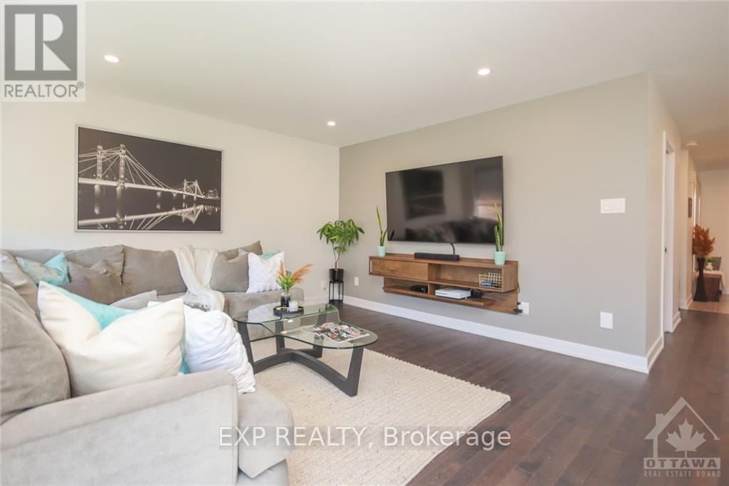 509 Barrage Street, Casselman, Ontario  K0A 1M0 - Photo 6 - X12376300