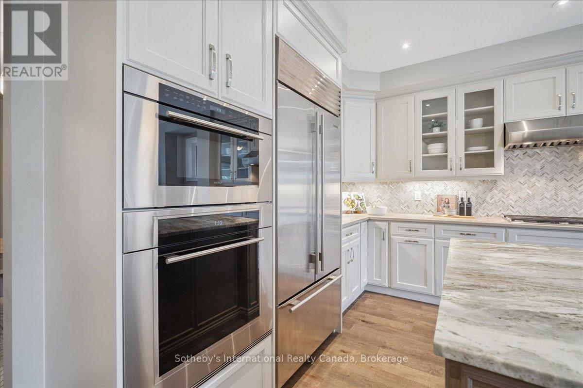 3151 Riverpath Common, Oakville, Ontario  L6M 1P6 - Photo 15 - W12376318