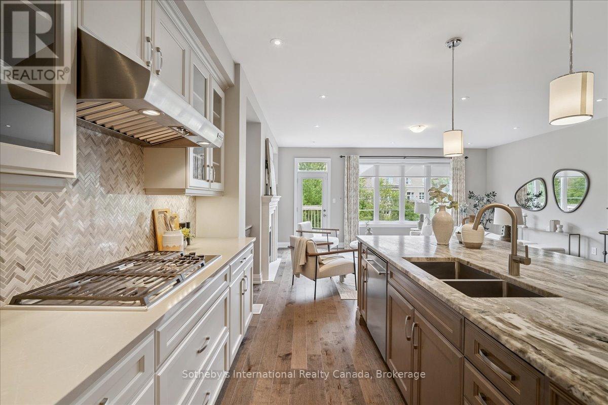 3151 Riverpath Common, Oakville, Ontario  L6M 1P6 - Photo 17 - W12376318