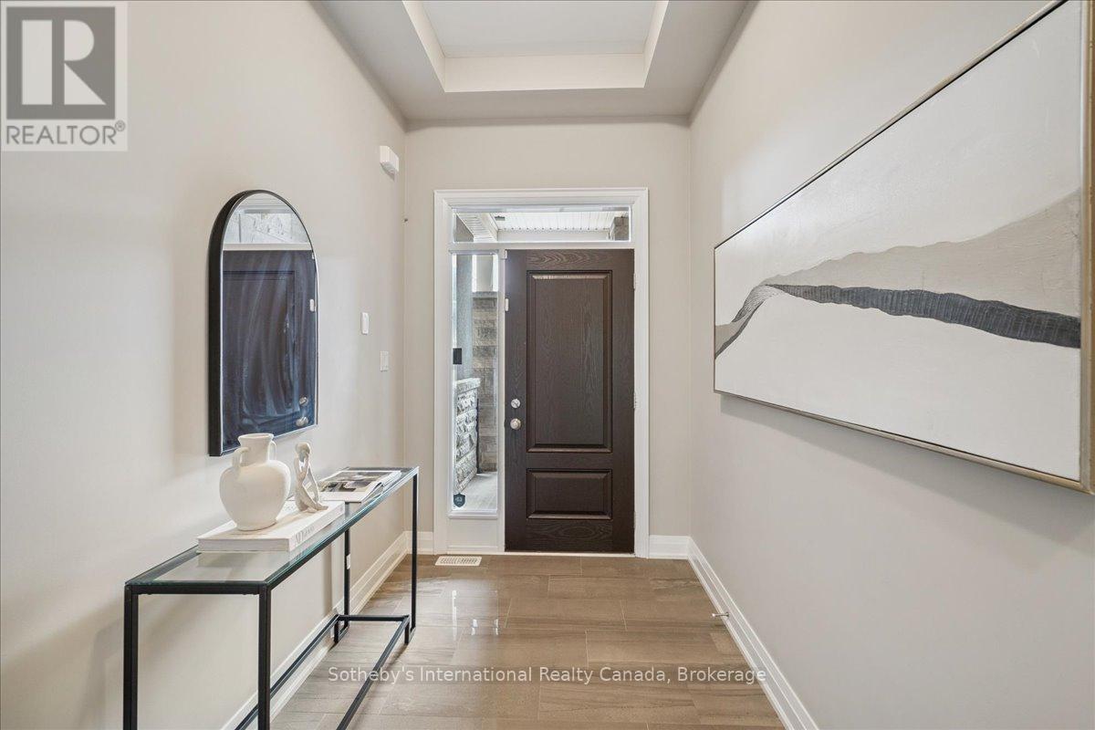 3151 Riverpath Common, Oakville, Ontario  L6M 1P6 - Photo 3 - W12376318