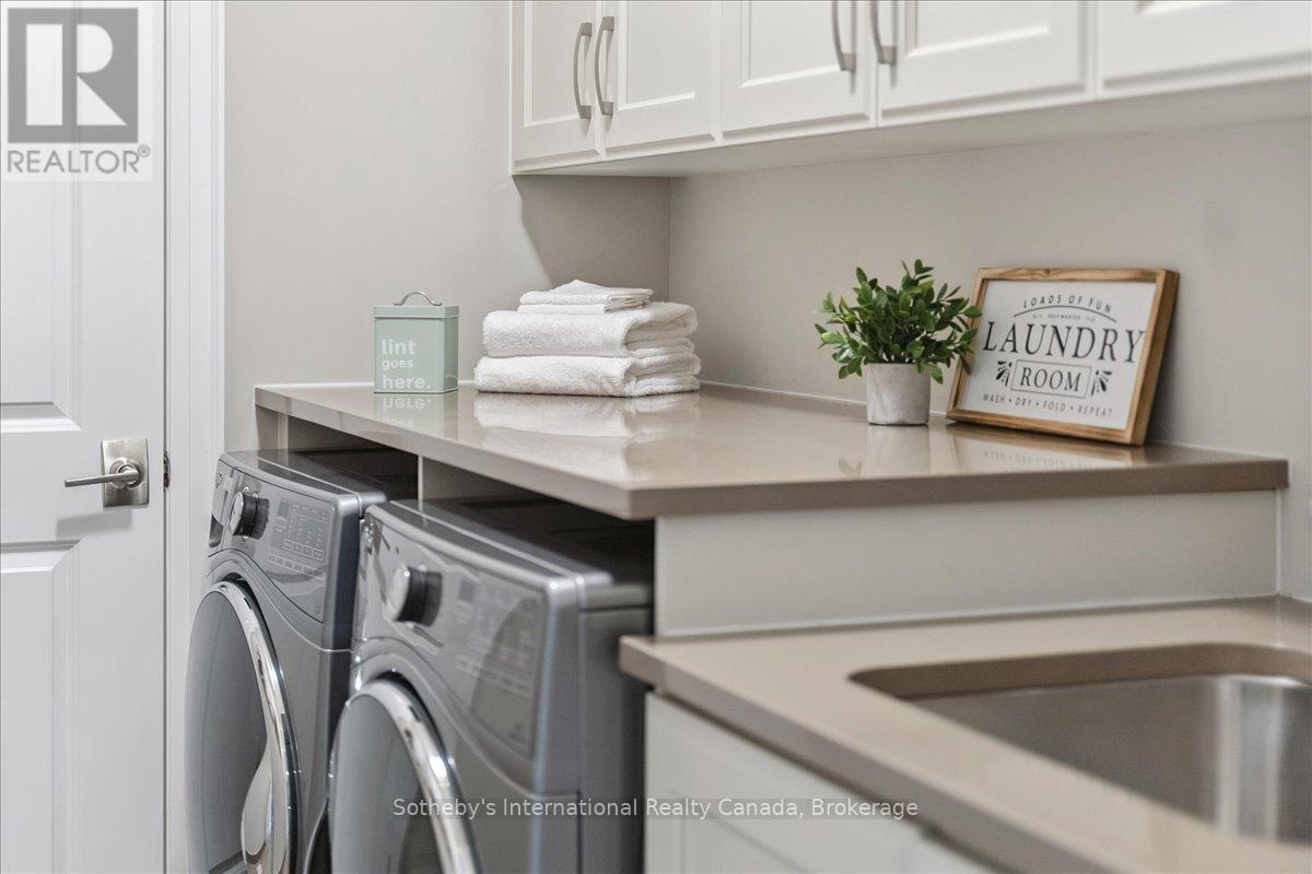 3151 Riverpath Common, Oakville, Ontario  L6M 1P6 - Photo 35 - W12376318
