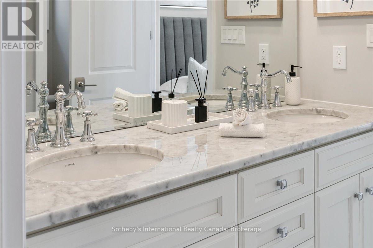 3151 Riverpath Common, Oakville, Ontario  L6M 1P6 - Photo 40 - W12376318