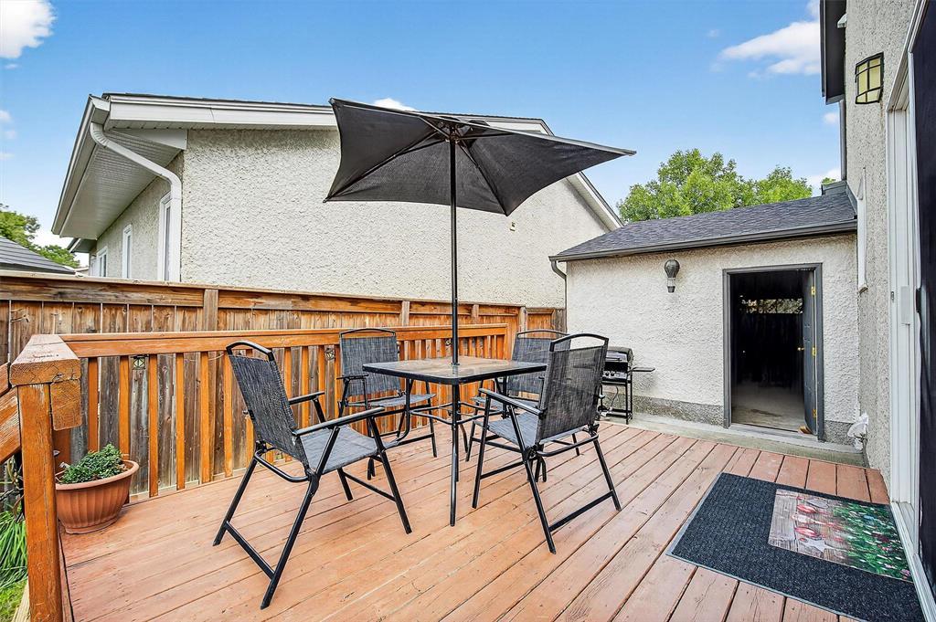 107 Brotman Bay, Winnipeg, Manitoba  R2N 2P2 - Photo 36 - 202522012