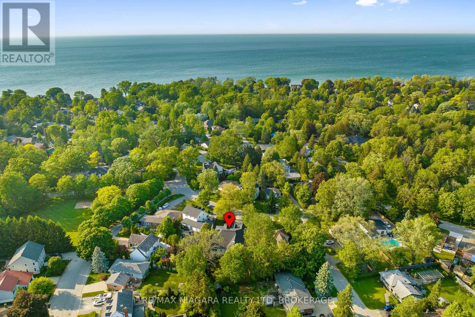 7 Circle Street, Niagara-On-The-Lake (Town), Ontario  L0S 1J0 - Photo 43 - X12376294