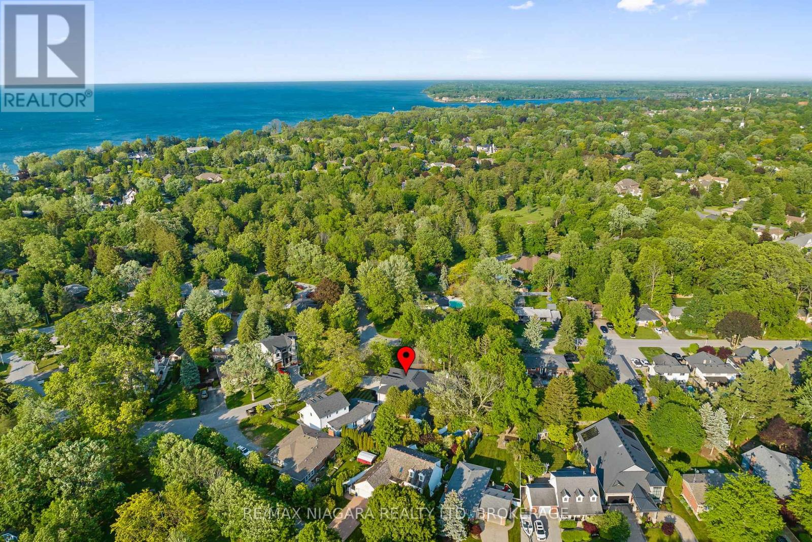 7 Circle Street, Niagara-On-The-Lake (Town), Ontario  L0S 1J0 - Photo 45 - X12376294