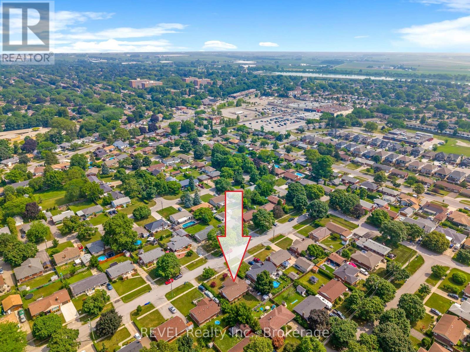 18 Broadmore Avenue, St. Catharines (Carlton/bunting), Ontario  L2M 6A5 - Photo 11 - X12376304