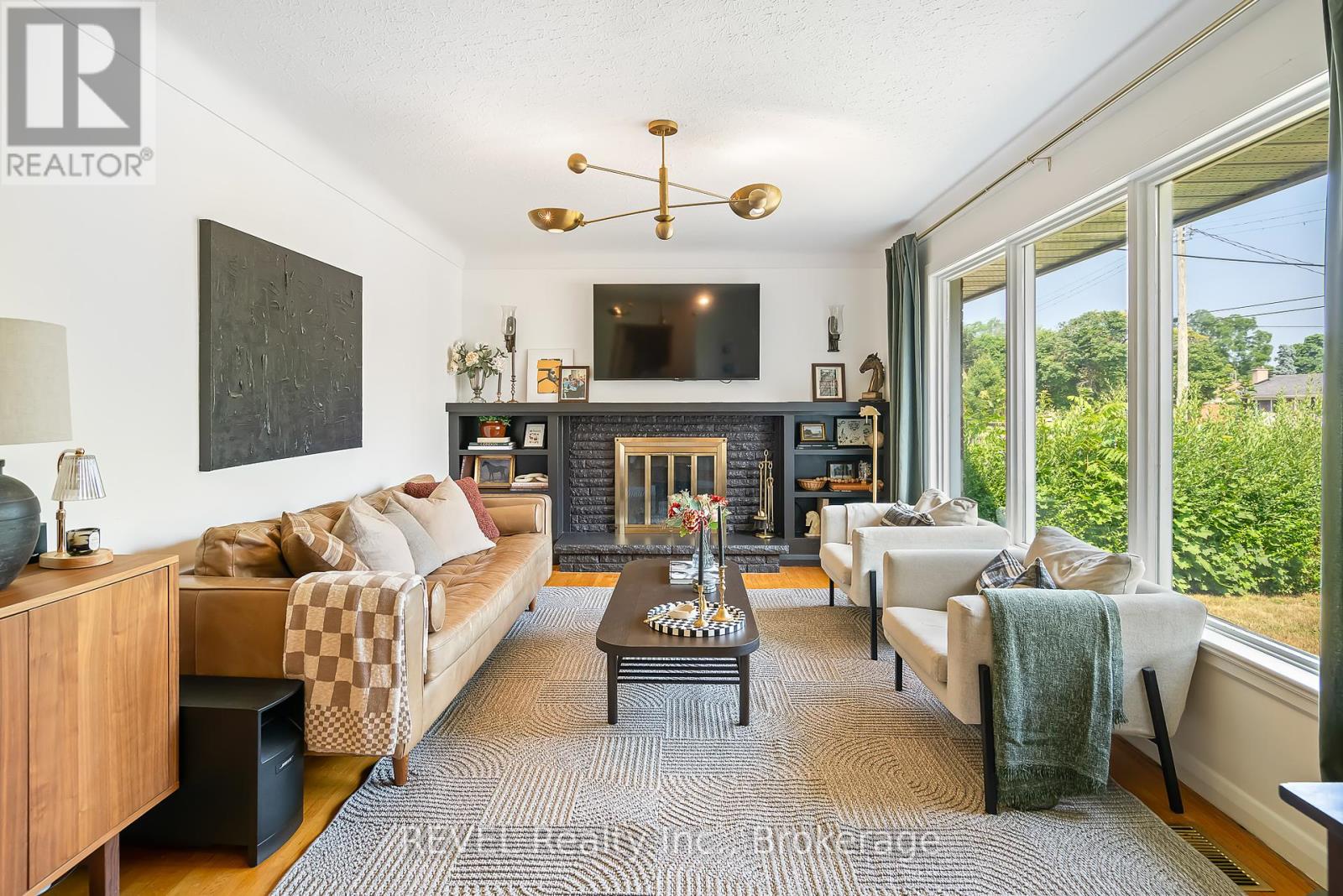 18 Broadmore Avenue, St. Catharines (Carlton/bunting), Ontario  L2M 6A5 - Photo 14 - X12376304