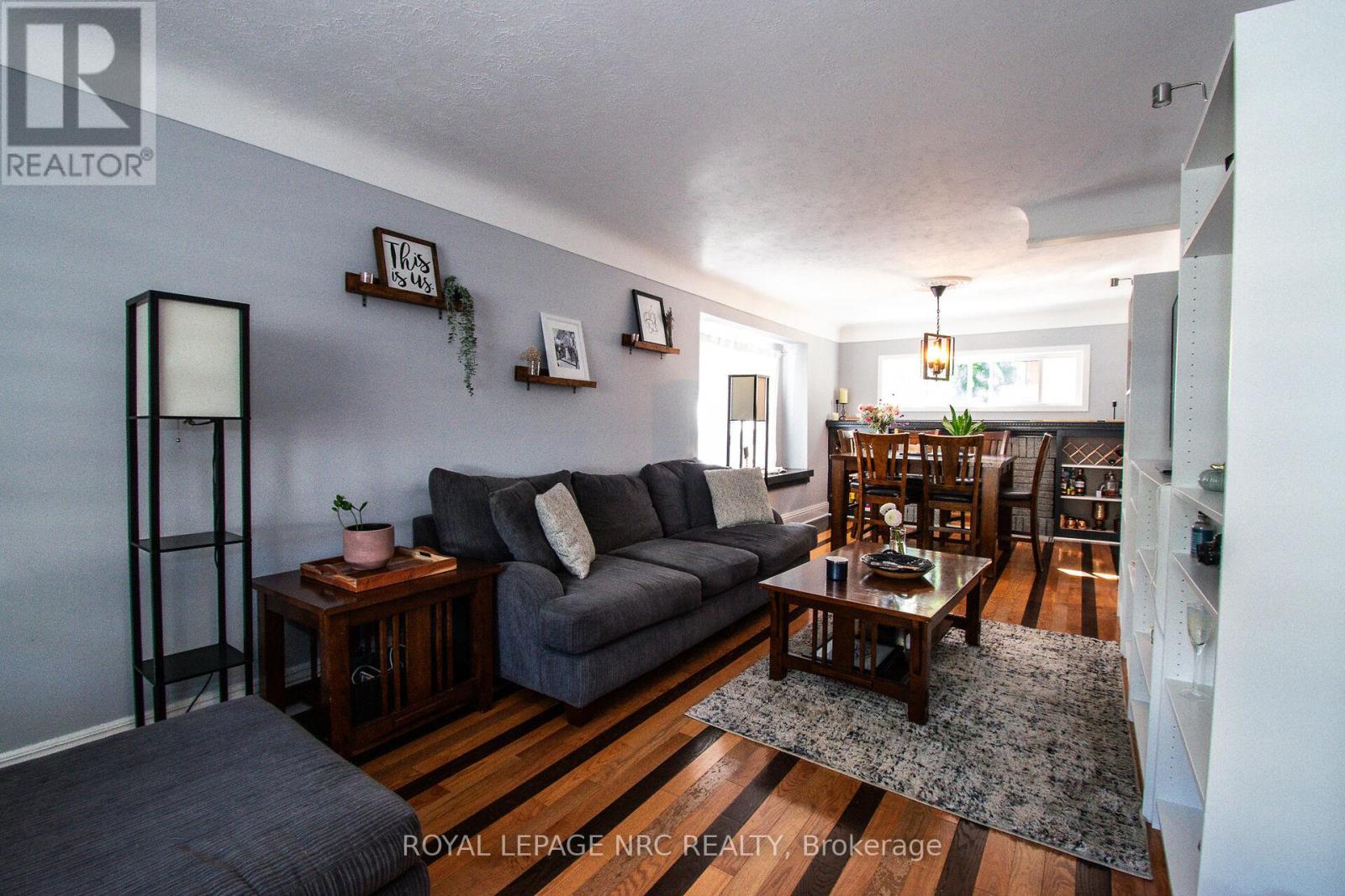 116 Lowell Avenue, St. Catharines, Ontario  L2R 2E2 - Photo 10 - X12376317