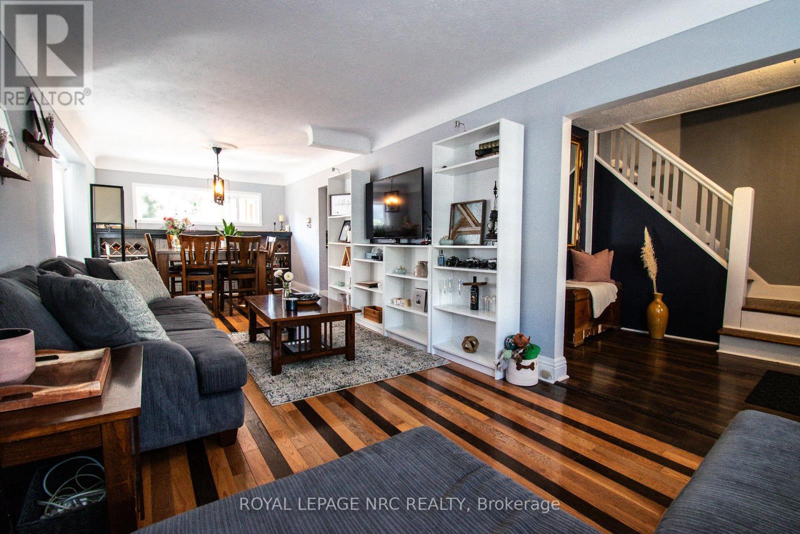 116 Lowell Avenue, St. Catharines, Ontario  L2R 2E2 - Photo 12 - X12376317